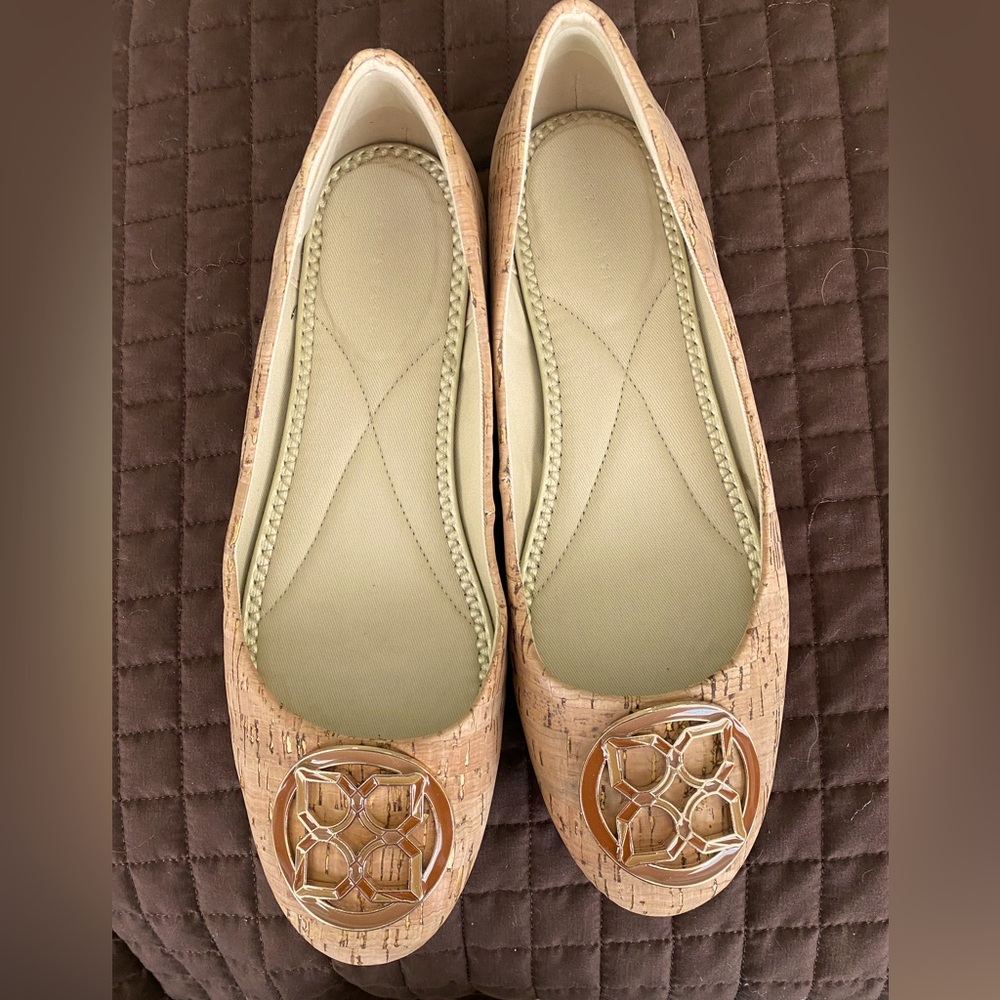 Kelly & Kate flats size 8 1/2